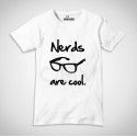 T-Shirt "nerds are cool"